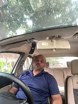 Dick 6inches online show from 11-02-25, 09:44