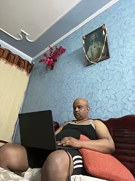 Dick 6inches online show from 04-08-26, 12:10