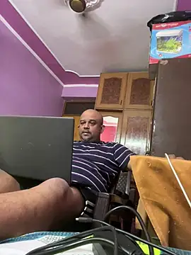 Snapshot of Dick_6inches chatting on 04-30-26, 08:31 Dick 6inches online show from 04-30-26, 08:31