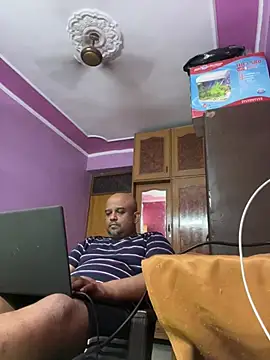 Snapshot of Dick_6inches chatting on 05-09-26, 06:51 Dick 6inches online show from 05-09-26, 06:51