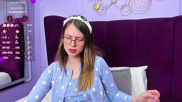 AmbeerWood  online show from 03-12-25, 02:45