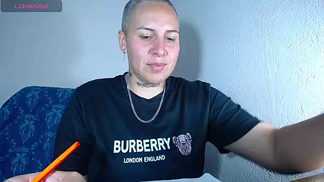 Yessi rousse online show from 01-03-25, 12:54