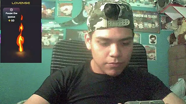 Valesh20 online show from 05-19-26, 01:56