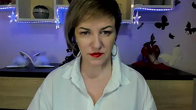 Snapshot of feliziaDesire chatting on 01-24-25, 05:10 feliziaDesire online show from 01-24-25, 05:10