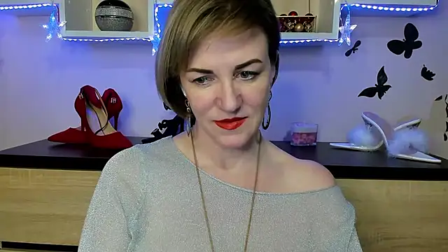 Snapshot of feliziaDesire chatting on 02-11-25, 07:48 feliziaDesire online show from 02-11-25, 07:48