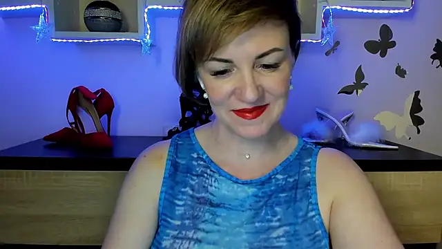 Snapshot of feliziaDesire chatting on 03-12-25, 02:56 feliziaDesire online show from 03-12-25, 02:56