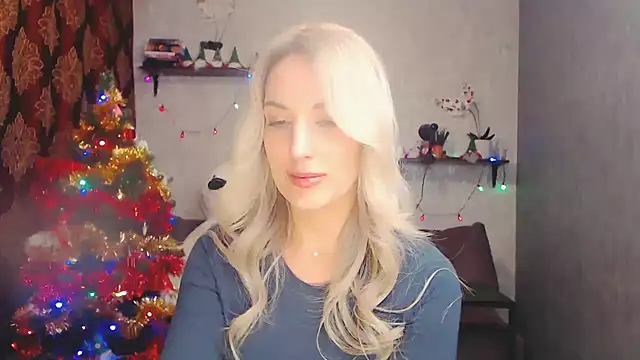 MillaXQueen online show from 12-14-24, 01:27