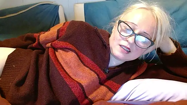 martachatte online show from 04-26-26, 07:33