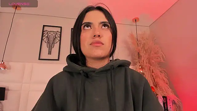 Snapshot of Rebeca_jones chatting on 11-07-25, 12:38 Rebeca jones online show from 11-07-25, 12:38