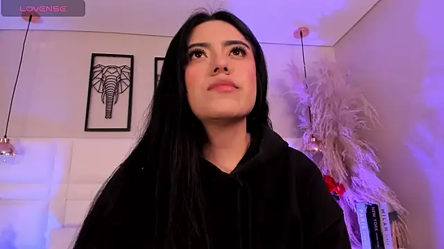 Snapshot of Rebeca_jones chatting on 11-12-25, 12:27 Rebeca jones online show from 11-12-25, 12:27