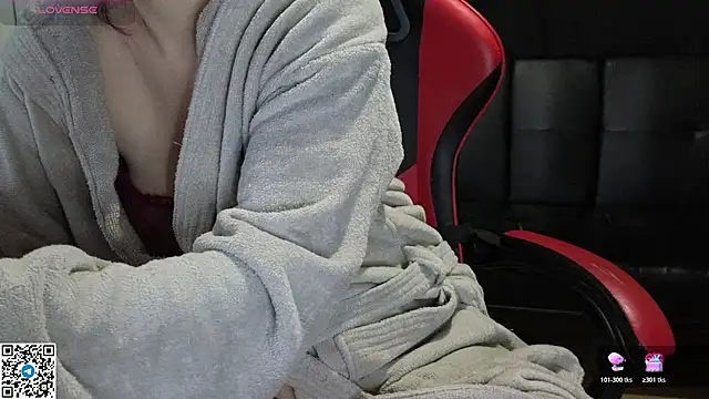 Mia G0ld online show from 11-09-25, 03:43