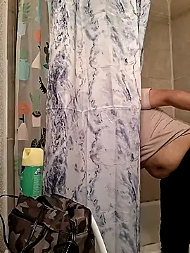 hungpenis210 online show from 09-18-25, 03:25