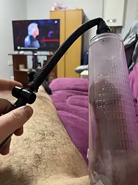 Snapshot of strange6696 chatting on 01-15-25, 06:08 strange6696 online show from 01-15-25, 06:08