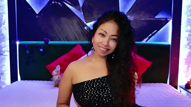 ElyaQuinn online show from 04-03-26, 06:00