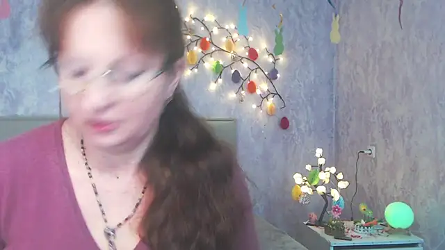 VanessaHotts online show from 04-01-26, 01:41