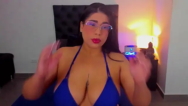 Snapshot of Jenny_Carters chatting on 10-15-25, 03:17 Jenny Carters online show from 10-15-25, 03:17