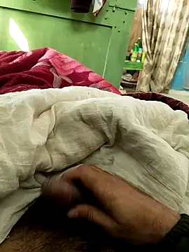 Sanny212 online show from 02-11-25, 04:44