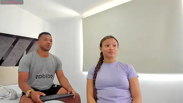 AnnieAndStefan online show from 12-27-24, 03:26