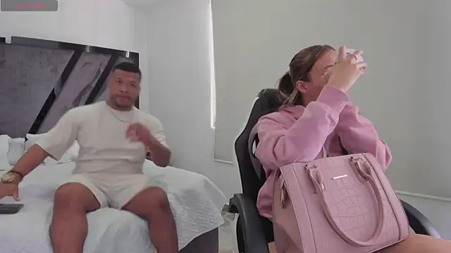 AnnieAndStefan online show from 12-15-25, 02:10