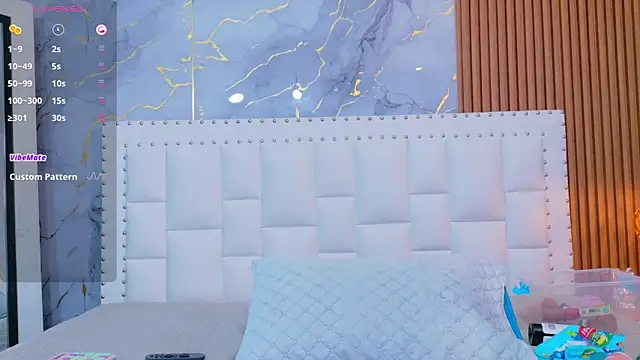 Snapshot of naughty_ebonyy chatting on 09-30-25, 02:49 naughty ebonyy online show from 09-30-25, 02:49