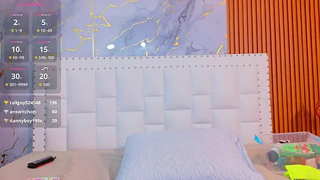 Snapshot of naughty_ebonyy chatting on 10-31-25, 02:56 naughty ebonyy online show from 10-31-25, 02:56