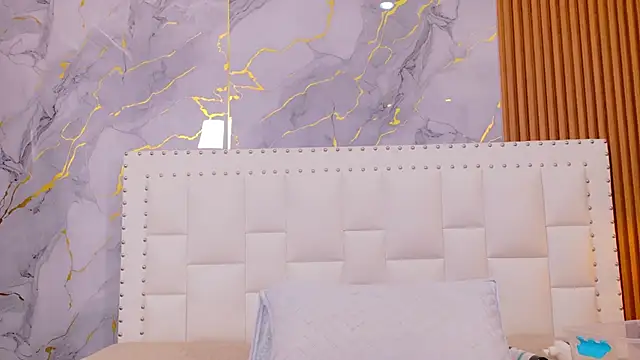 Snapshot of naughty_ebonyy chatting on 11-22-25, 02:54 naughty ebonyy online show from 11-22-25, 02:54