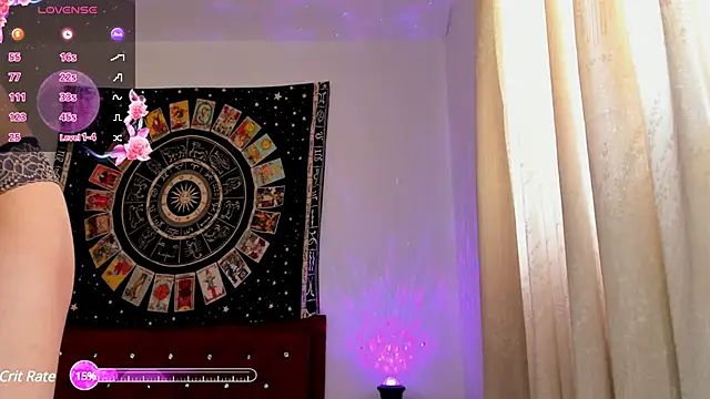 Snapshot of luna_del_rey_ chatting on 12-13-24, 04:49 luna del rey online show from 12-13-24, 04:49