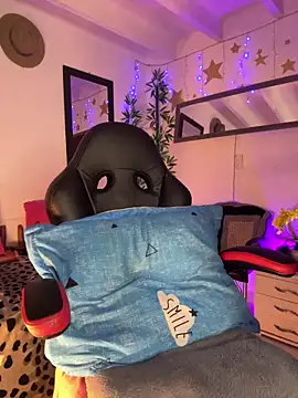 lonely shewolf online show from 01-05-26, 05:49