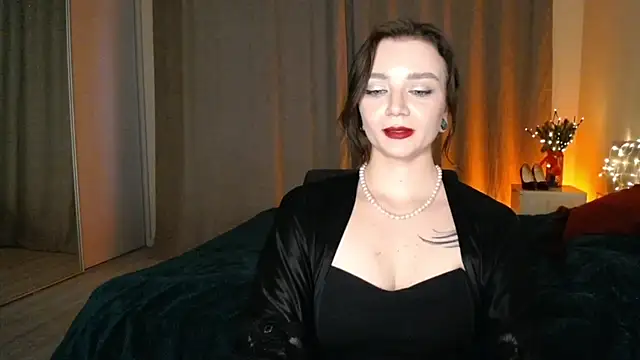 Shadow Passion online show from 12-19-24, 10:45