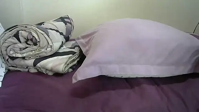 AddictiveAssCurves online show from 10-21-25, 09:43