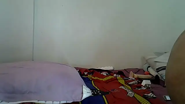 AddictiveAssCurves online show from 04-05-26, 09:06