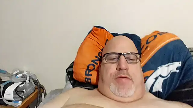 Bigbear0563 online show from 01-14-25, 08:26