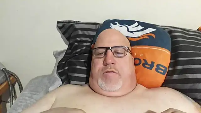 Bigbear0563 online show from 03-13-25, 02:44