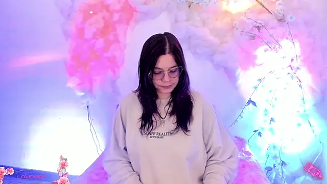 Snapshot of Mey_moon chatting on 01-25-25, 08:42 Mey moon online show from 01-25-25, 08:42