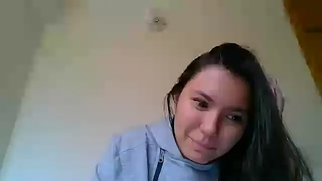 Snapshot of _andygirl chatting on 12-15-24, 06:37  andygirl online show from 12-15-24, 06:37