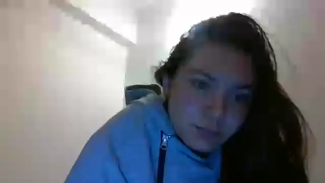 Snapshot of _andygirl chatting on 12-18-24, 04:20  andygirl online show from 12-18-24, 04:20