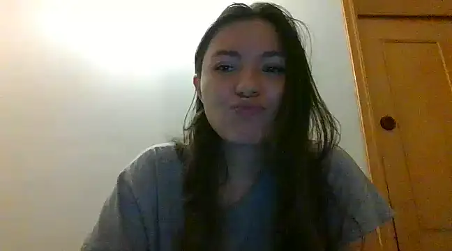 Snapshot of _andygirl chatting on 12-29-24, 06:24  andygirl online show from 12-29-24, 06:24