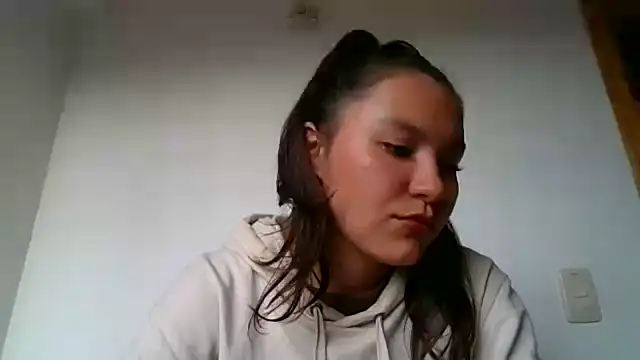 Snapshot of _andygirl chatting on 03-11-25, 09:37  andygirl online show from 03-11-25, 09:37