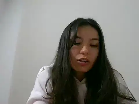 Snapshot of _andygirl chatting on 10-21-25, 01:06  andygirl online show from 10-21-25, 01:06