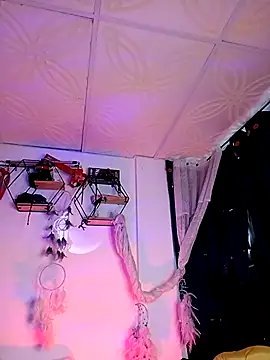 Piafisher1 online show from 03-22-25, 12:57