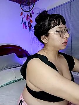 Piafisher1 online show from 03-05-26, 01:12