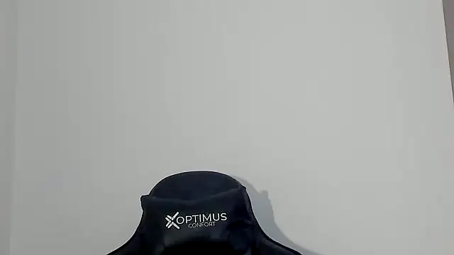 Snapshot of Sami_Hotie1 chatting on 10-15-25, 04:40 Sami Hotie1 online show from 10-15-25, 04:40