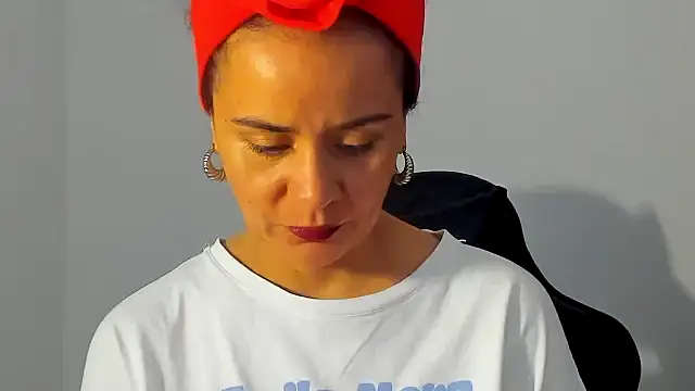 Snapshot of Sami_Hotie1 chatting on 10-21-25, 07:25 Sami Hotie1 online show from 10-21-25, 07:25