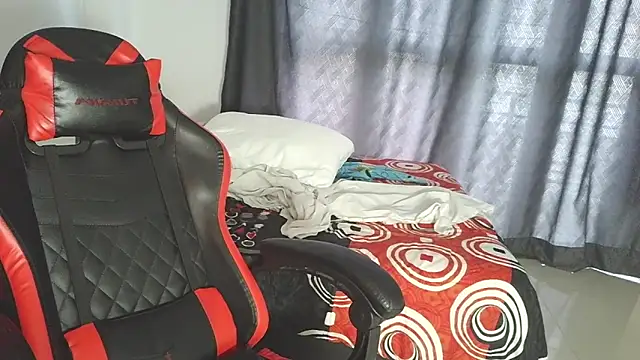 aresholland online show from 04-27-26, 10:19