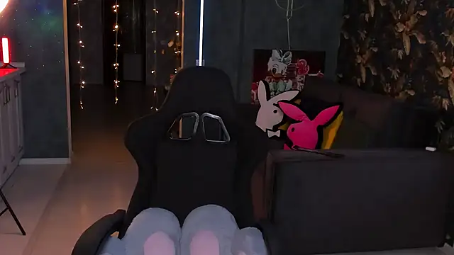 Blckmirrorr online show from 01-02-25, 04:09