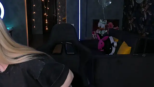 Blckmirrorr online show from 11-15-25, 12:45