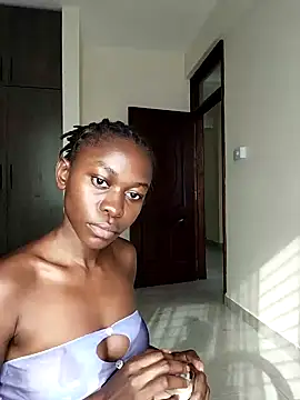 queen heather online show from 01-07-25, 05:43