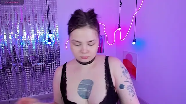 Mayayammy online show from 02-11-25, 02:02