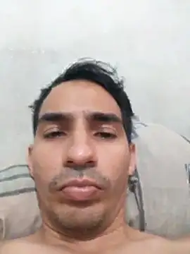 manuel202332 online show from 04-11-26, 08:02