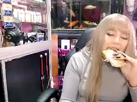 TamySweetness online show from 02-21-25, 03:10